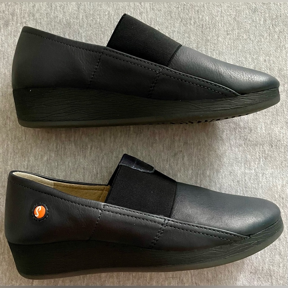 Softinos By Fly Women’s Sz 6/36 Blue Slip On Leather Comfort Shoe New in Box